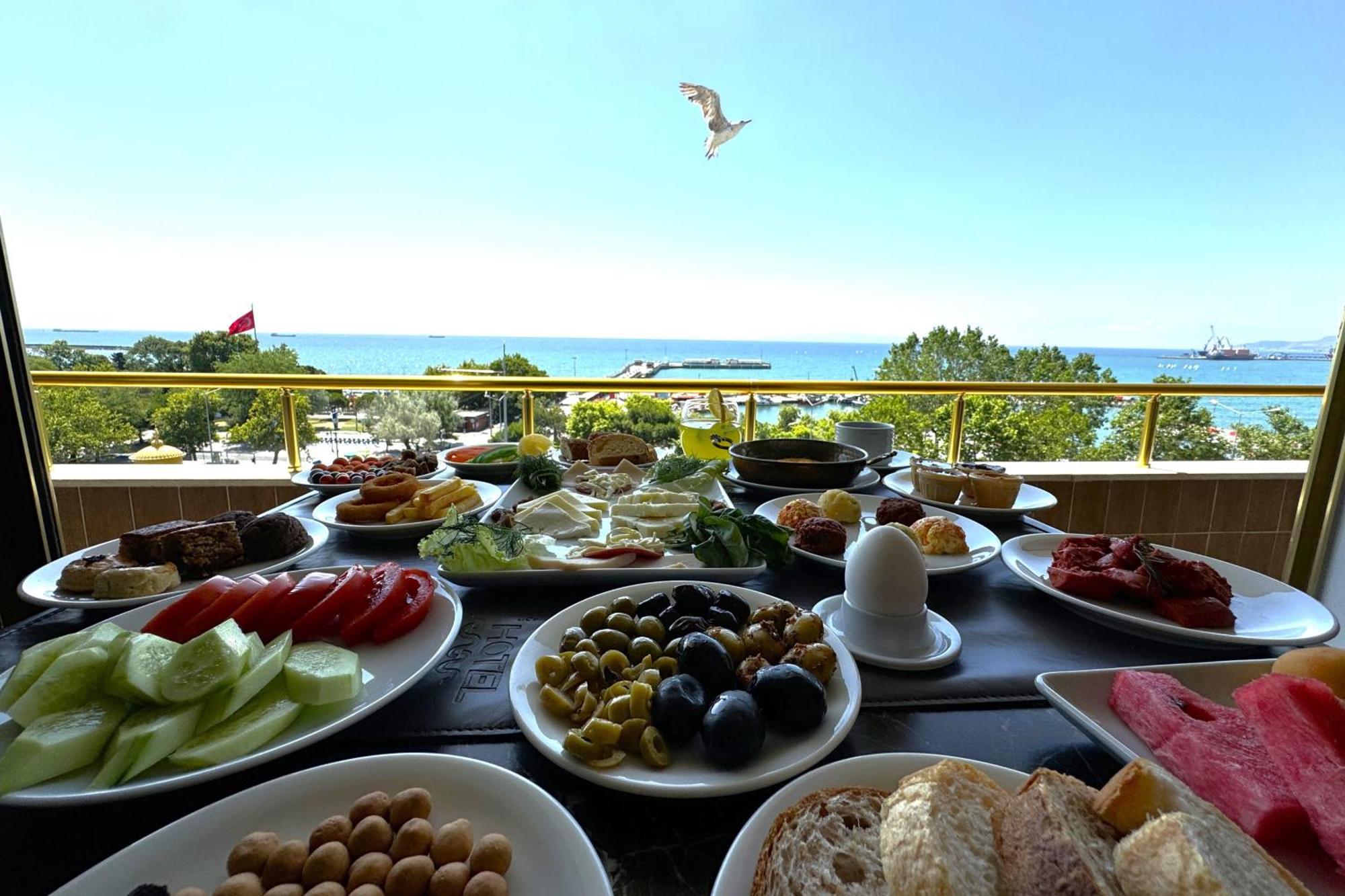 Tekirdag Yat Hotel Exteriör bild